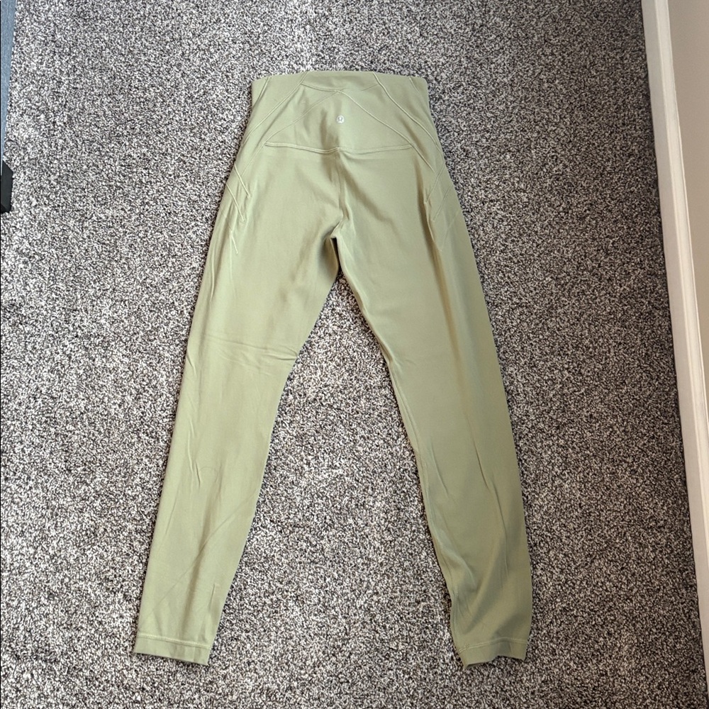 Lululemon Green Leggings Size 6 - Picture 3 of 5